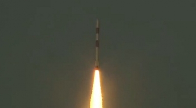  Pslv Rocket Lifts Off With Three Singaporean Satellites-TeluguStop.com