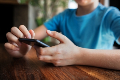  Psychiatrists Warn Parents About Kids' Mobile Addiction-TeluguStop.com