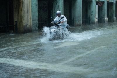 Rain-triggered Building Collapse Kills 5 In China's Guangxi Rain-triggered Building Collapse Kills 5 In China's Guangxi-TeluguStop.com