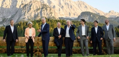 Shall We Take Our Clothes Off? Uk Pm Asks G7 Leaders Shall We Take Our Clothes Off? Uk Pm Asks G7 Leaders-TeluguStop.com