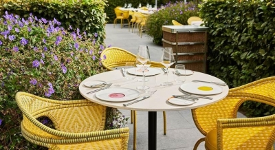  Summer Sun In The Terraces Of Cheval Blanc Paris-TeluguStop.com