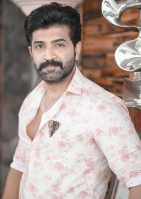  Tamil Actor Arun Vijay Wants To Work With Hirani, Bansali And Rohit Shetty In Bo-TeluguStop.com