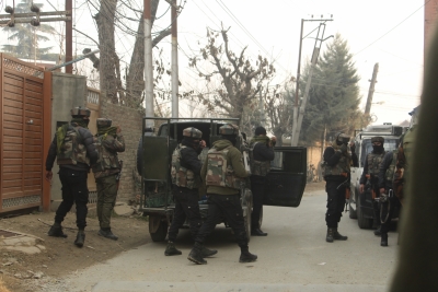  Terrorist Involved In Killing Of Bank Manager Neutralised In Kashmir Encounter (-TeluguStop.com