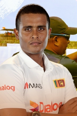  Vandersay Makes Test Debut For Sri Lanka At 32; Head In Aussie Side Ahead Of Max-TeluguStop.com