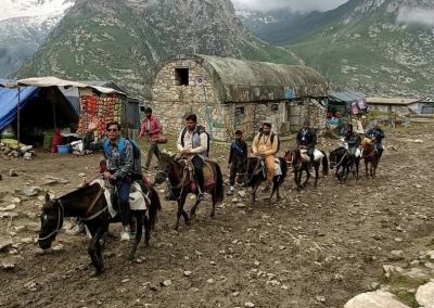  2.37 Lakh People Perform Amarnath Yatra In 23 Days-TeluguStop.com