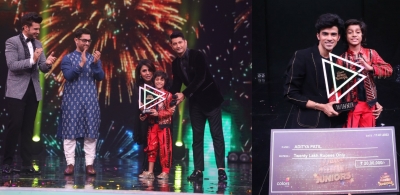  8-year-old Aditya Vinod Patil Lifts The Trophy Of 'dance Deewane Juniors'-TeluguStop.com