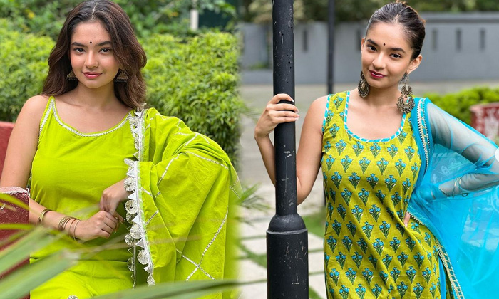 Actress Anushka Sen Looks Cool In This Latest Clicks  - Anushkasen Actressanushka Anushka Sen High Resolution Photo