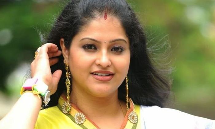  Raasi Three Marriages Rumours Goes Viral In Social Media Details Here,actress Ra-TeluguStop.com