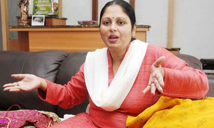 Actress Jayasudha About Bombay Heroines Details, Actress Jayasudha, Open Heart W Actress Jayasudha About Bombay Heroines Details, Actress Jayasudha, Open Heart W-TeluguStop.com