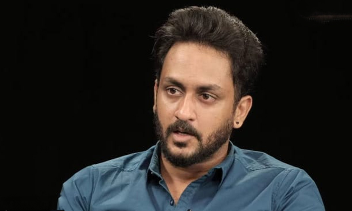  Chatrapathi Manoj Struggles In Real Life Details, Chatrapathi Child Artist, Chil-TeluguStop.com