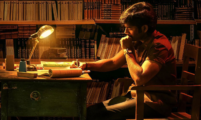  Dhanush’s Sir First Look Poster Released, Sir First Look, Sir Movie, Dhanush,-TeluguStop.com