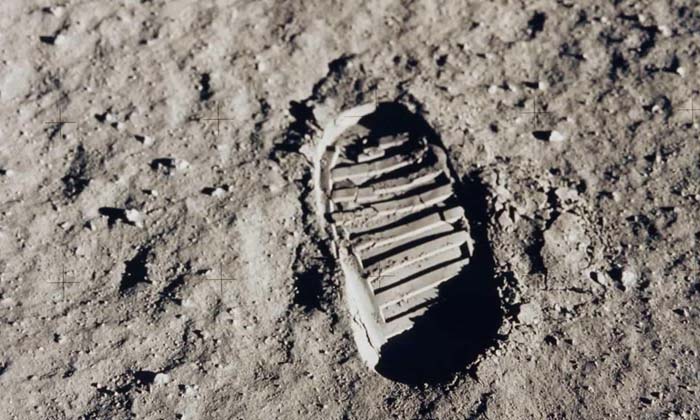  Indelible Human Imprints On The Moon Even After 50 Years , Moon, Man Foots Prnin-TeluguStop.com