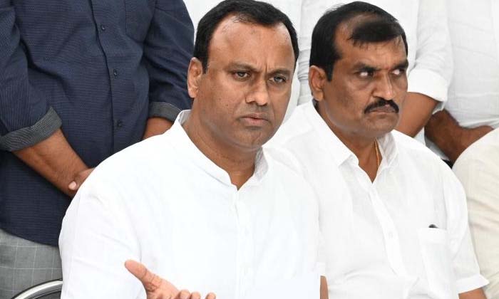 Telugu Aicc, Bandi Sanjay, Congress, Digvijay Singh, Komatirajagopal, Komati Ven