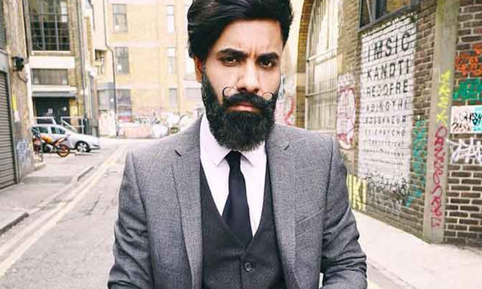  Indian-origin Actor Paul Chowdhry Was Attacked By Thugs In London , Stand Up For-TeluguStop.com