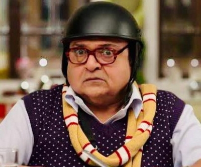  Actor Rakesh Bedi Says He Is Inspired By Charlie Chaplin-TeluguStop.com