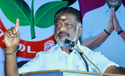  Aiadmk Row: Don't Allow Anyone Else To Operate Party Account, Ops To Bank-TeluguStop.com