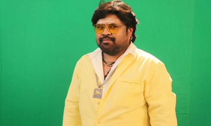  Amma Rajasekhar Shocking Comments On Mass Hero Gopichand Story Copy Issue , Nit-TeluguStop.com