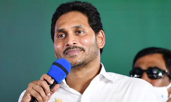  Andhra Pradesh Three Capitals Issue Become Hot Topic Again In Ap Politics Detail-TeluguStop.com