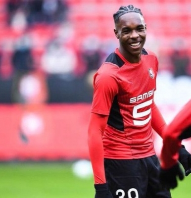 Bayern Munich See Bright Future After Signing mini-mbappe Mathys Tel-TeluguStop.com