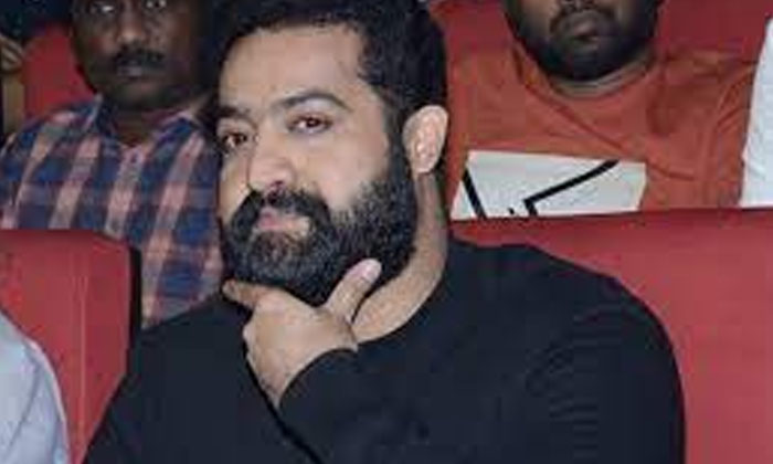 NTR T-Shirt Cost: బింబిసార ప్రీ రిలీజ్ ఈవెంట్‌లో ఎన్టీఆర్ వేసుకున్న  టీషర్ట్‌ ఖరీదెంతో ఊహించగలరా..?