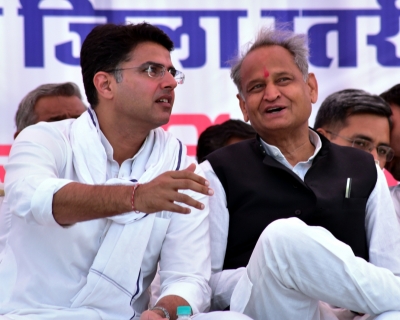  Bitter Divisions In Cong Affecting Governance In Rajasthan-TeluguStop.com