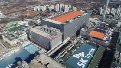  Chip-maker Sk Hynix Warns Weak Demand In 2nd Half-TeluguStop.com