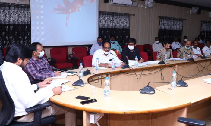  District Collector Vp Gautham On Ts Ipass, District Collector Vp Gautham,ts Ipas-TeluguStop.com