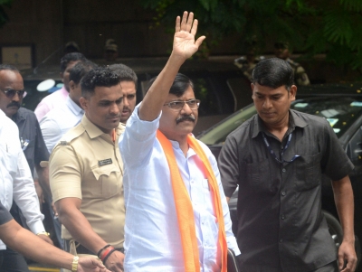  Ed Grills Sena Mp Sanjay Raut For 10 Hrs In Money-laundering Probe (ld)-TeluguStop.com