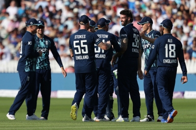  Eng V Ind, 2nd Odi: Reece Topley Takes Career-best 6-24 As England Defeat India-TeluguStop.com