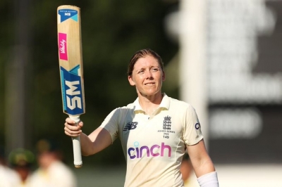  England Captain Heather Knight Reiterates For Five-day Women's Tests-TeluguStop.com