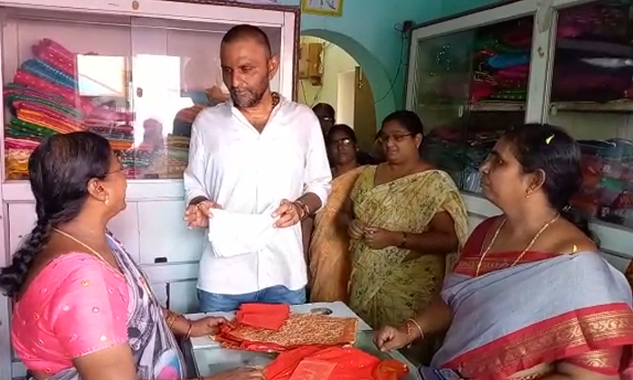  Former Minister Kodali Nani Gadapa Gadapaku Mana Prabhutvam Campaign In Gudivada-TeluguStop.com