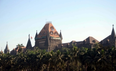  Initiate Steps To Raze 'structures' Near Mumbai Airport, Bombay Hc To Collector-TeluguStop.com