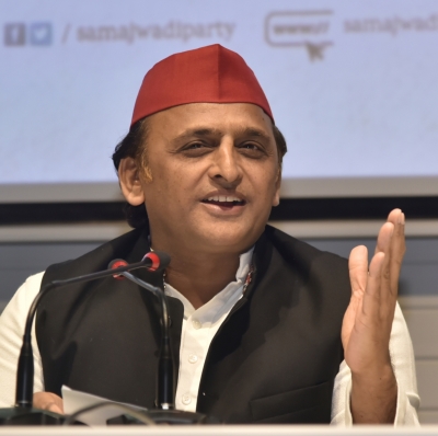  Is Akhilesh's Citadel Crumbling?-TeluguStop.com