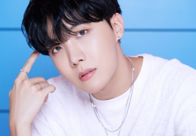  J-hope's 'more' Debuts At No. 82 On Billboard Main Singles Chart-TeluguStop.com