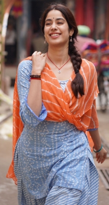  Janhvi Kapoor Undergoes Dialect Training For 'good Luck Jerry'-TeluguStop.com