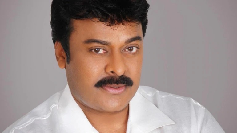  Krishnavamsi Sensational Comments About Chiranjeevi Gift Details Here Goes Viral-TeluguStop.com