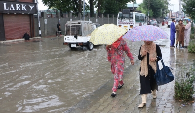  Light To Moderate Rain With Thundershowers In J&k: Met-TeluguStop.com