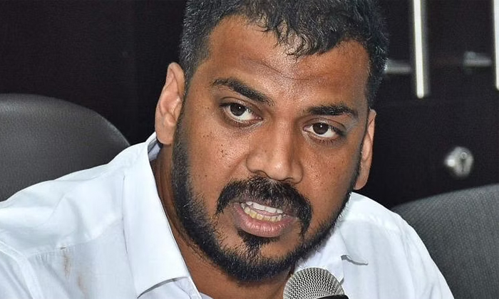 Loan App Agents Phone Calls To Former Ycp Minister Anil Kumar Yadav Details, Loa Loan App Agents Phone Calls To Former Ycp Minister Anil Kumar Yadav Details, Loa-TeluguStop.com