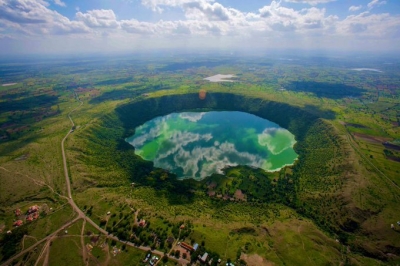  Maha To Conserve Lonar Lake, Improve Tourism Facilities For Rs 370cr-TeluguStop.com