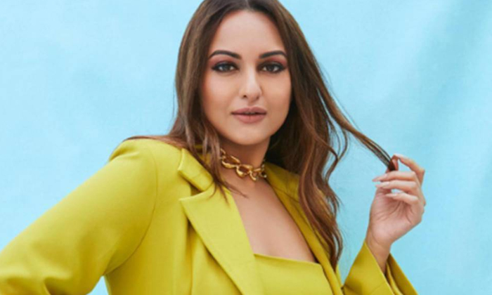 Telugu Bollywood, Sonakshi Sinha-Movie Telugu Bollywood, Sonakshi Sinha-Movie
