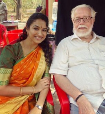  Meesha Ghoshal Thanks Her 'stars' For Playing Nambi Narayanan's Daughter In 'roc-TeluguStop.com