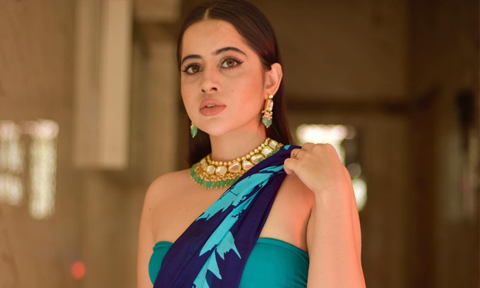 Telugu Netizens, Urfi Javed, Urfijaved-Movie Telugu Netizens, Urfi Javed, Urfijaved-Movie