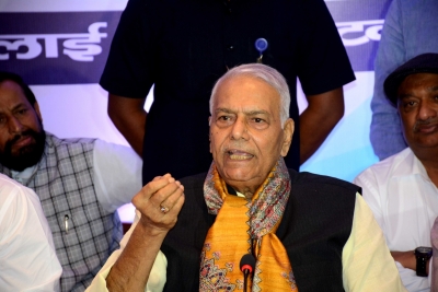  Nitish Didn't Even Respond To My Messages During Poll Campaign: Yashwant Sinha-TeluguStop.com