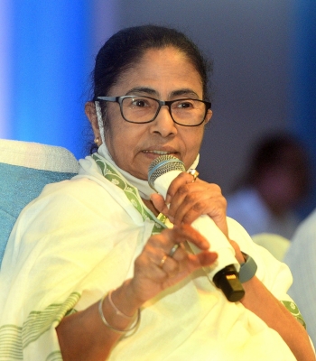  Pil In Calcutta Hc Demands Cbi Probe Into Mamata's 'jihad' Comment-TeluguStop.com