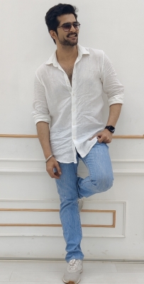  Raqesh Bapat Answers Trolls Questioning Him On Shamita-TeluguStop.com