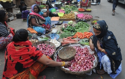  Retail Inflation Eases Slightly To 7.01% In June-TeluguStop.com