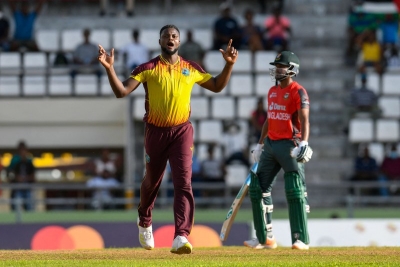  Shepherd Named In West Indies Squad For Odi Series Vs Bangladesh After Keemo Pau-TeluguStop.com