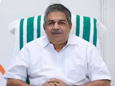  Top Kerala Minister Resigns After Row Over Remark On Constitution-TeluguStop.com