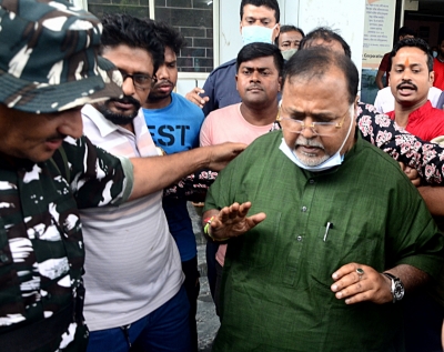  Trinamool Distances Itself From Partha Chatterjee, Says Onus Of Arrest Lies With-TeluguStop.com