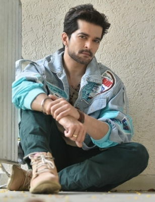 'tum Bin' Completes 21 Years: Raqesh Bapat Recalls 'tum Bin' Completes 21 Years: Raqesh Bapat Recalls-TeluguStop.com
